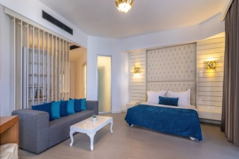 Oda Görseli: 2 Bedroom Beach Deluxe Oda / Oda Kahvaltı