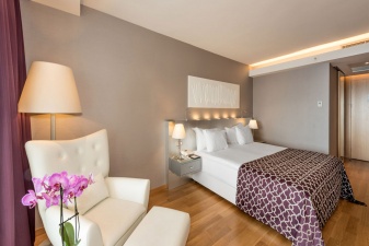 Oda Görseli: Deluxe Sea Wiew Room / Yarım Pansiyon